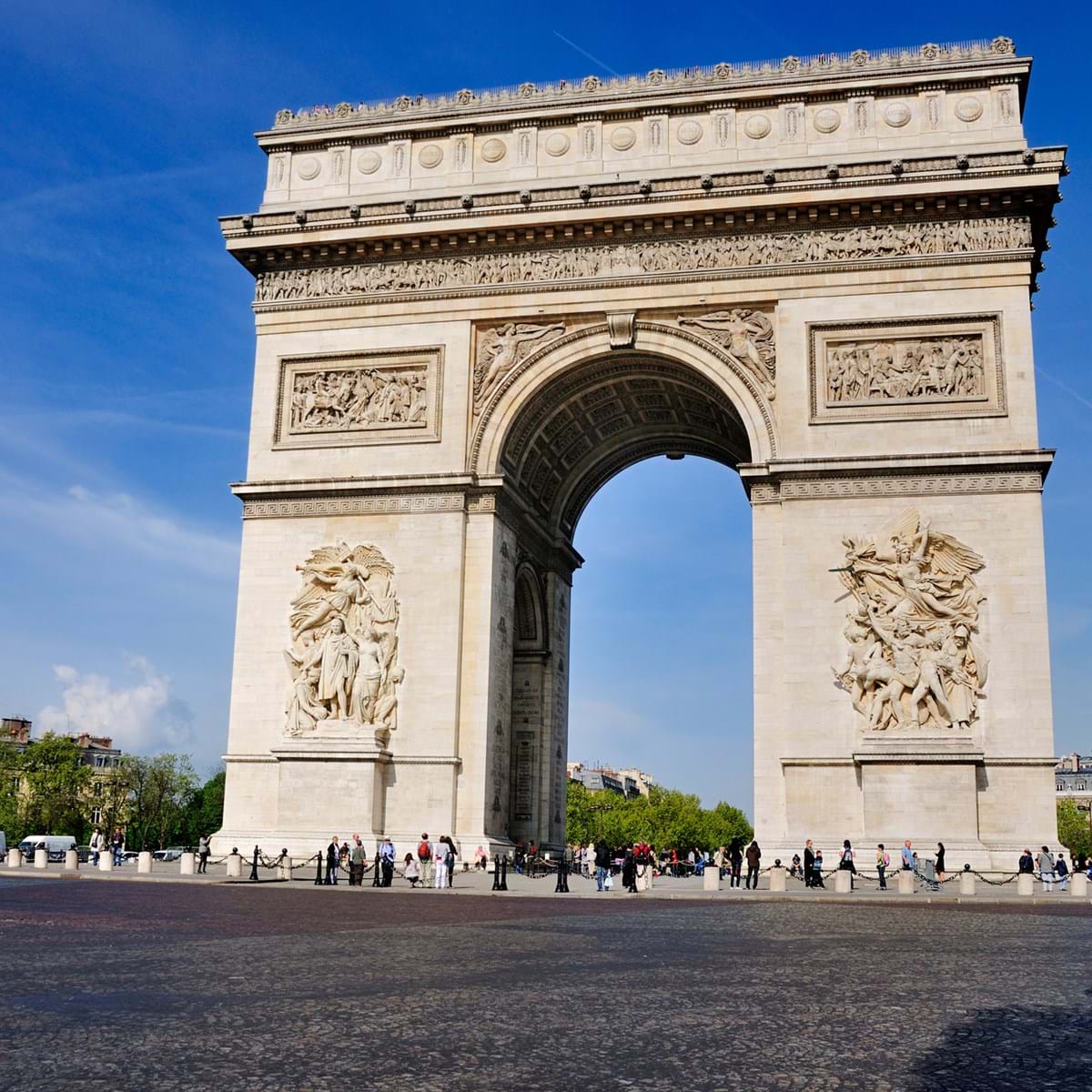 1 Paris
