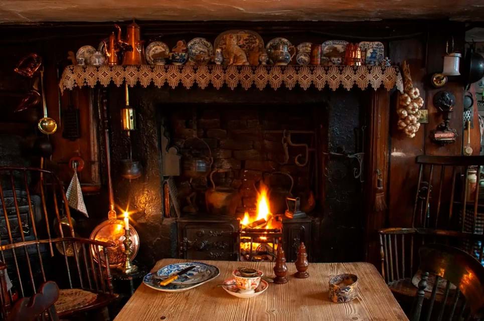 Dennis Severs' House Føles Som Om Man Støder På Beboerne Fra 1724 Lige Rundt Om Hjørnet. Foto. LUCINDA DOUGLAS MENZIES Www.Dennissevershouse.Co