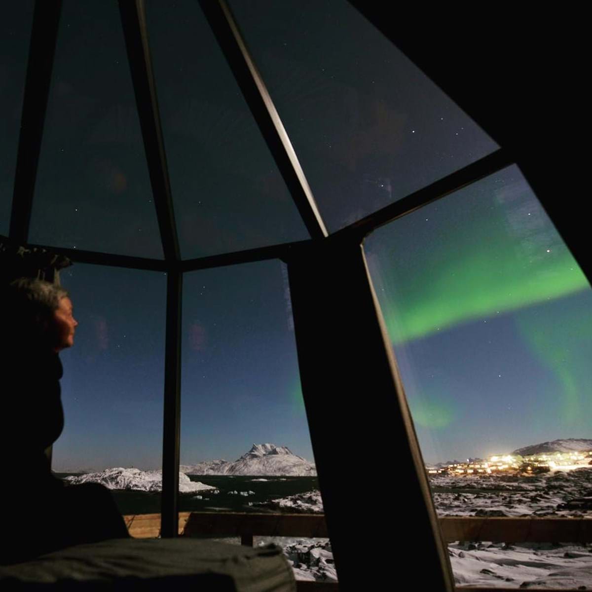 Nuuks Vartegn Er Bjergmassivet Sermitsiaq, Der Er 1210 Meter Højt, Og Som Derfor Kan Ses Overalt I Nuuk. Foto. Magnus Biilmann Trolle.