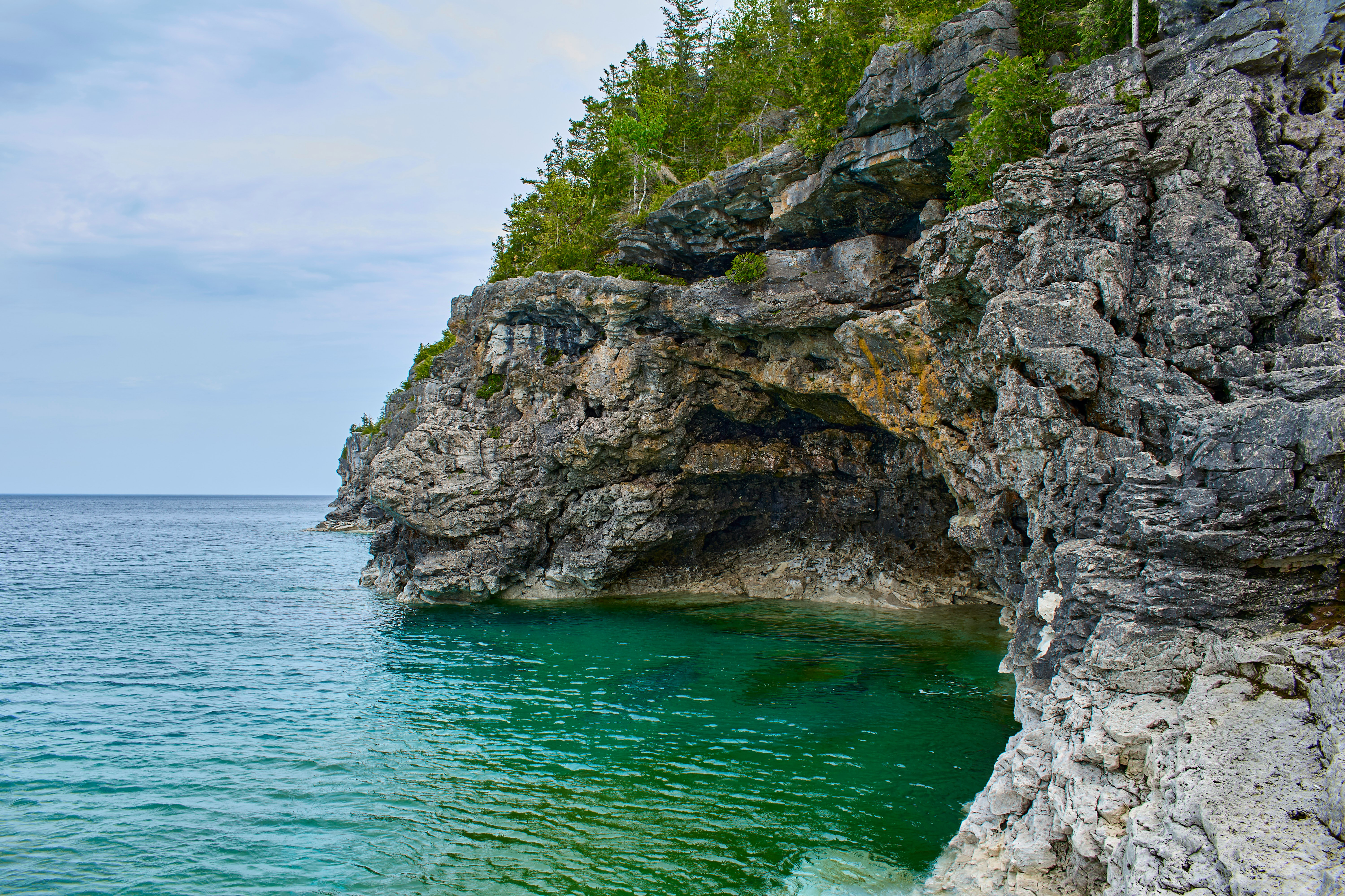 The Grotto Er En Smuk Naturskabt Havgrotte. Foto. Jan Vasa.