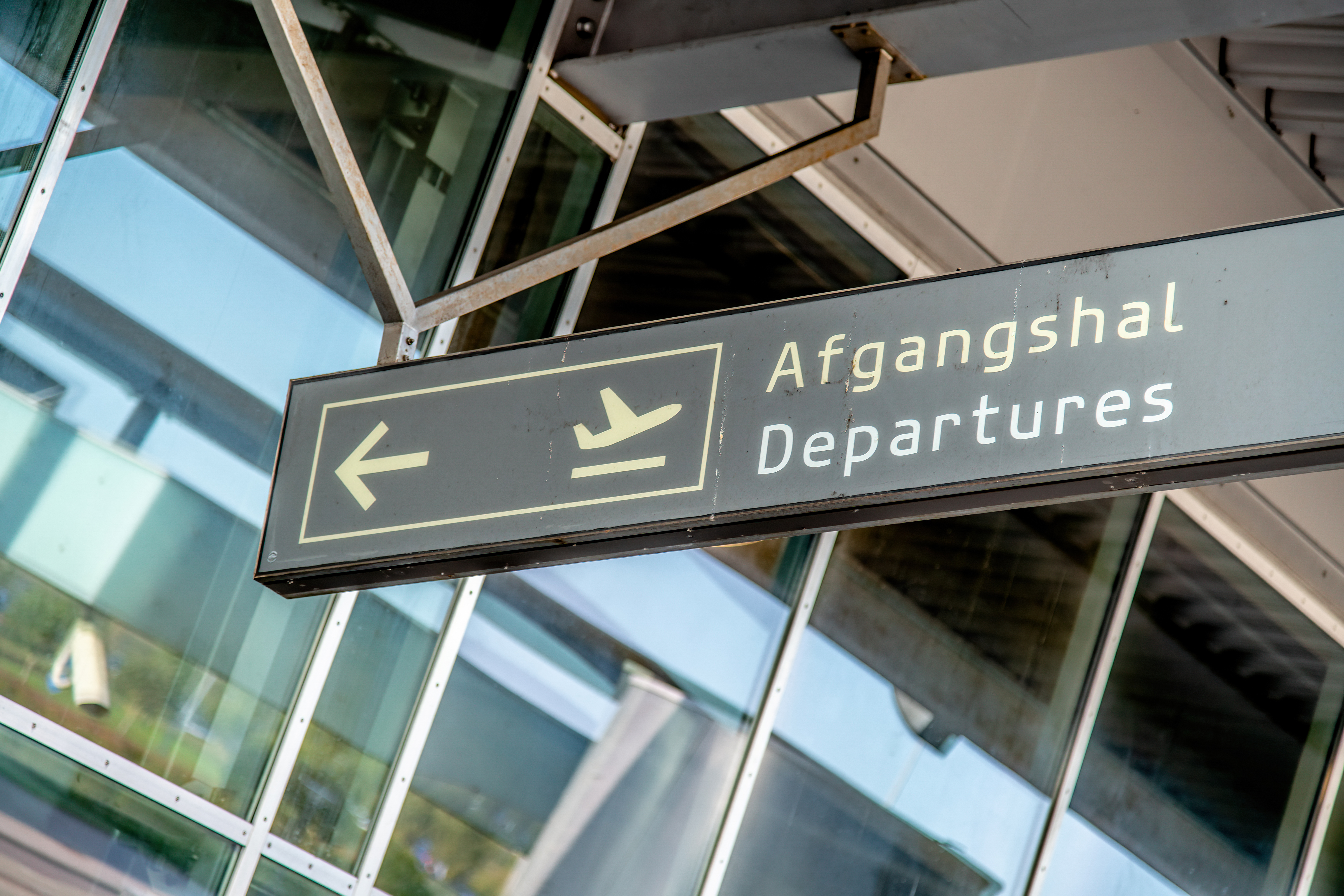 27 Aug 2021 Indgang Afgange Skilt 2 Oliver Kielstrup