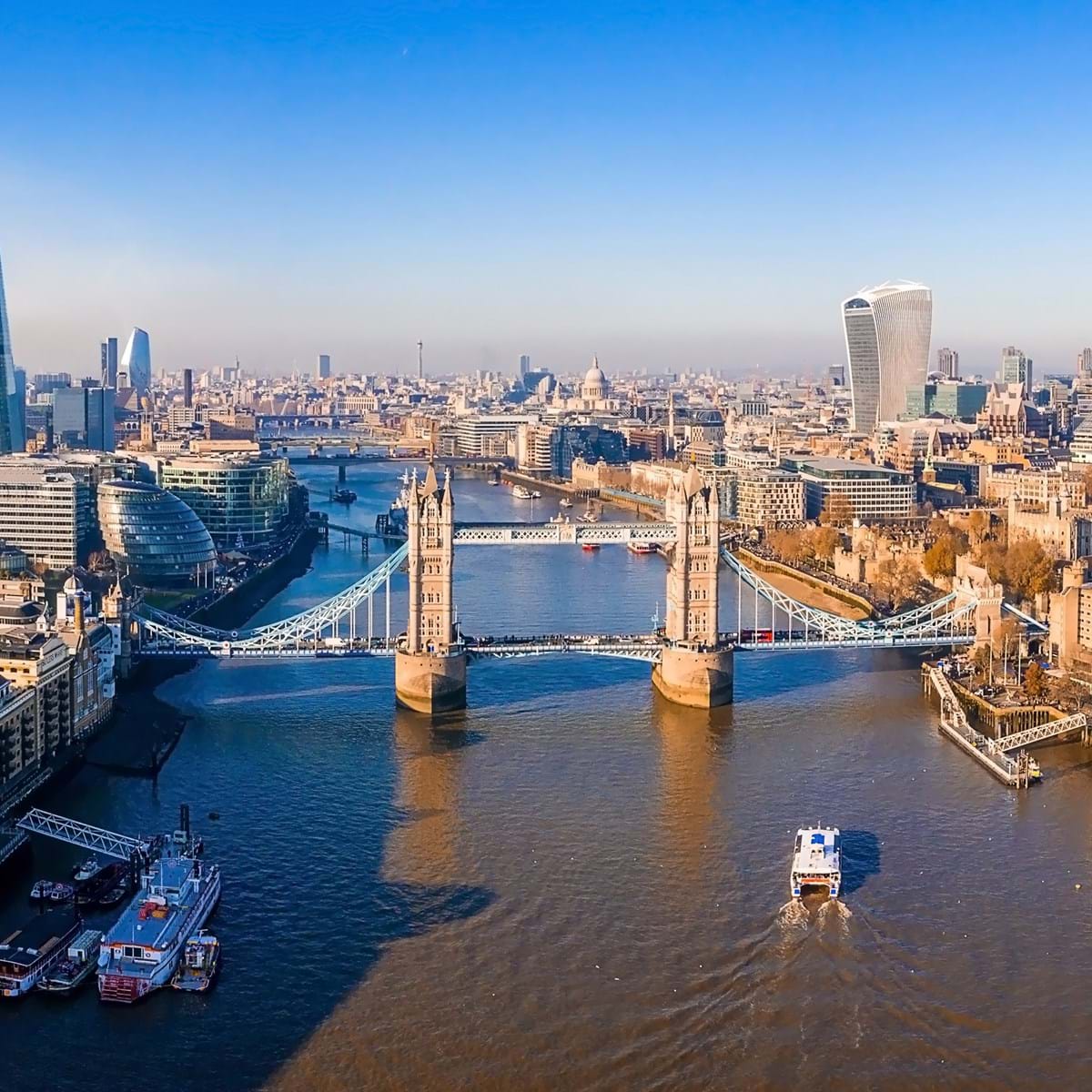 Panorama Udsigt Af Tower Bridge I London Og Themsen Floden