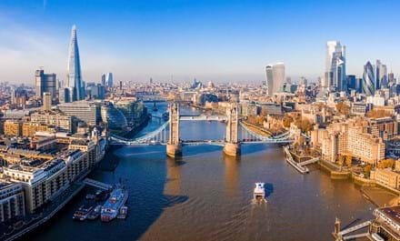 Panorama Udsigt Af Tower Bridge I London Og Themsen Floden