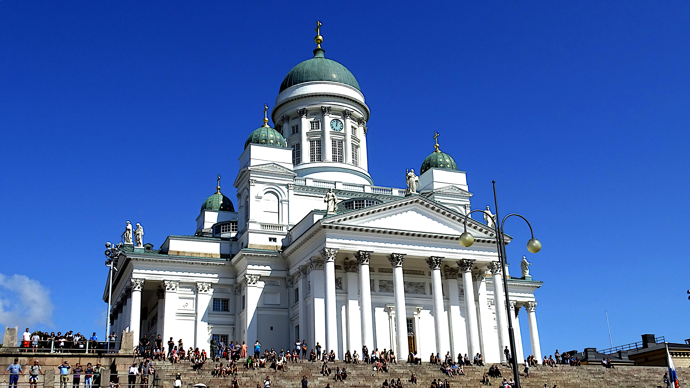 Helsinkis Enorme Katedral Er Et Must See. Foto. Sanjiv Kumar