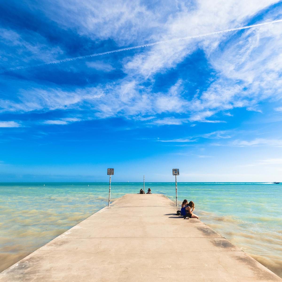 Hvide Sandstrande Og Klart Turkis Vand – Det Er Florida Keys. Foto. Visitflorida.