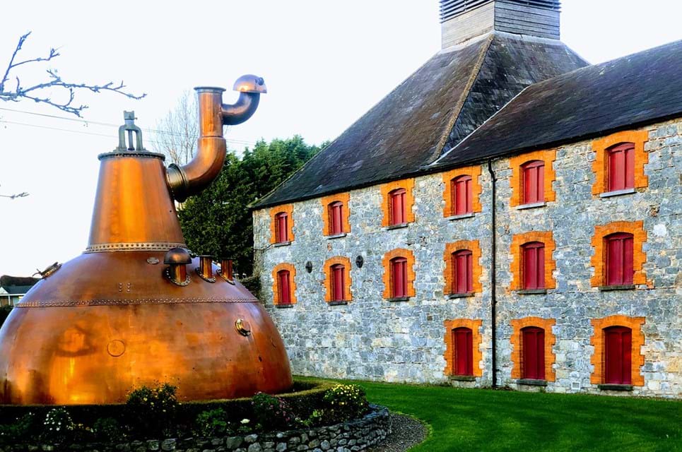 Der Er Flere Whiskey Producenter Nær Dublin, Der Kan Besøges. Foto. Jacksons Photo