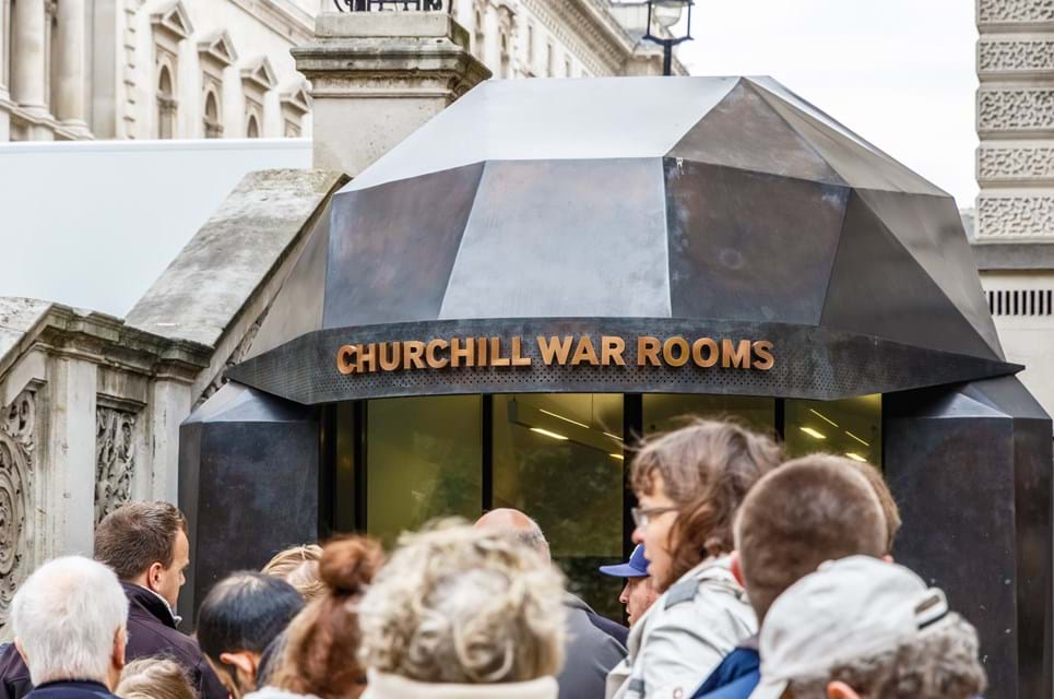 Hvis Du På Farten For At Se Big Ben Så Gå Forbi Churchill War Rooms, Men Bestil Gerne Billet På Forhånd. Det Er Et Af Londons Mest Populære Museer. Foto. Wei Huang