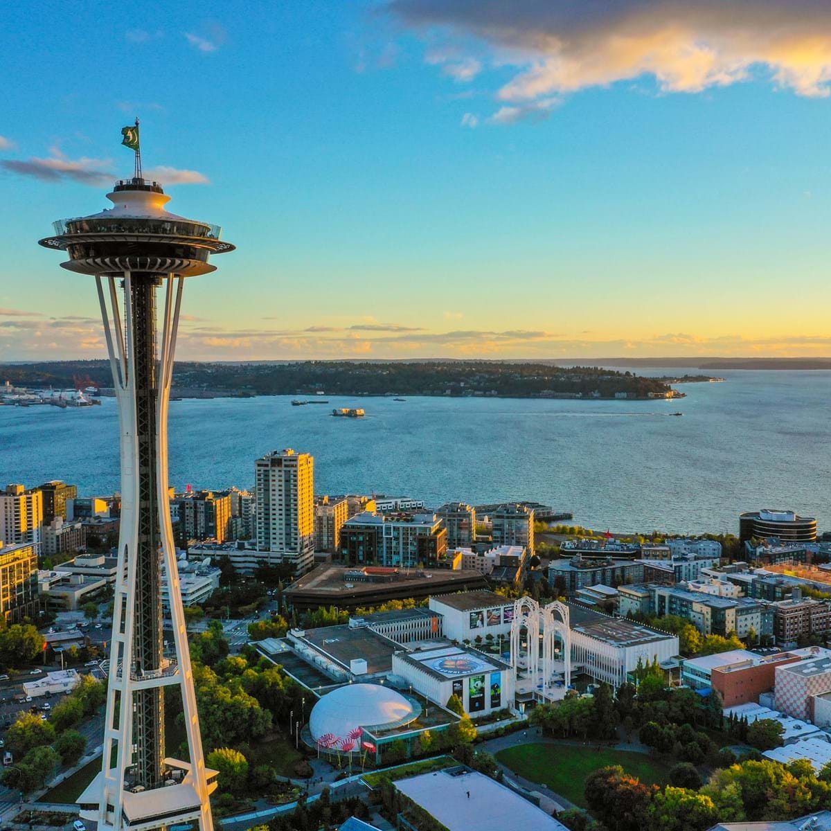 Udsigten Tårnet Space Needle Er Storslået Og Byens Vartegn. Foto. Felix Mizioznikov Dreamstime.Com