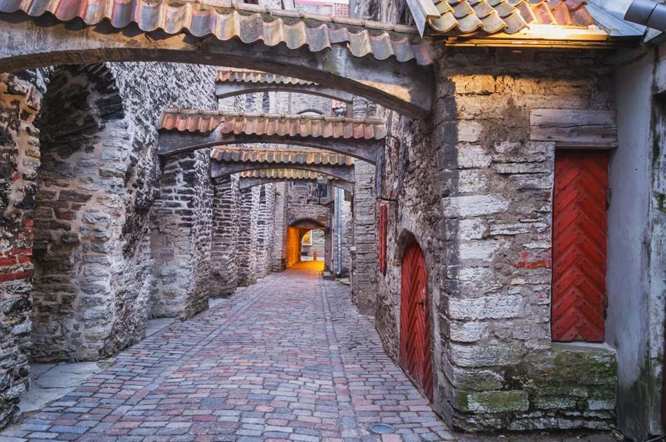 Gå På Kunstopdagelse I Sankt Katrine Klosteret. Foto. Dreamstime