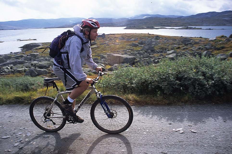 Der Er Lette Og Meget Smukke Cykelruter Tæt På Bergen. Foto. Steve Thomas